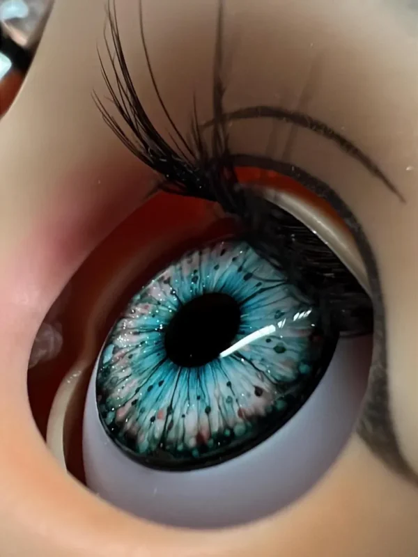 14mm Resin Eye chips by Virgo's Alchemy, perfect eyes for Blythe